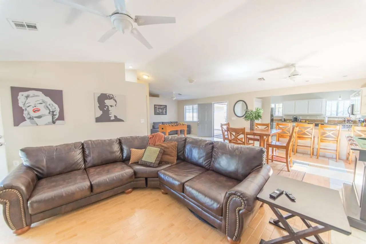 Relax In Style!! Pool, Vegas Games, Rv Parking Villa Las Vegas