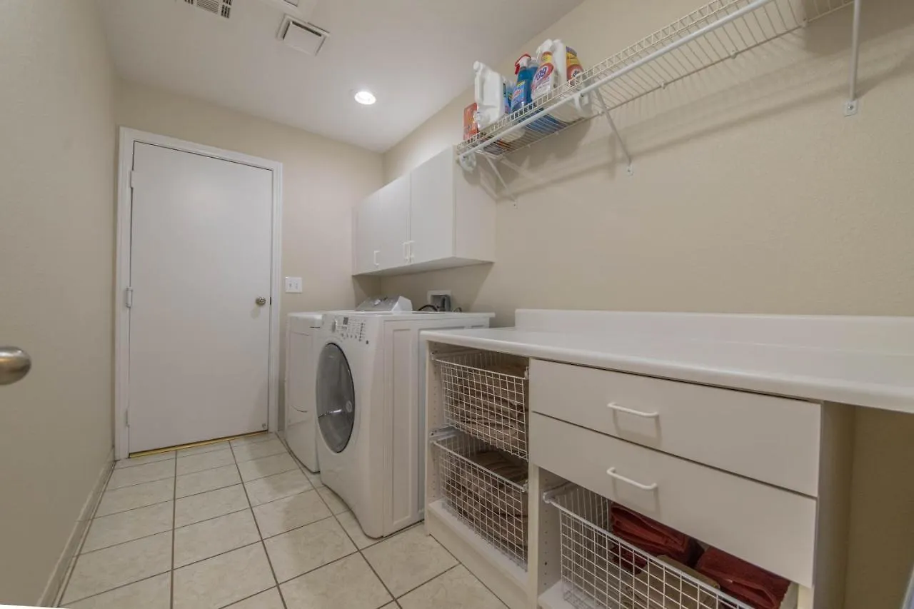 Vakantiehuis Relax In Style!! Pool, Vegas Games, Rv Parking Villa Las Vegas Verenigde Staten